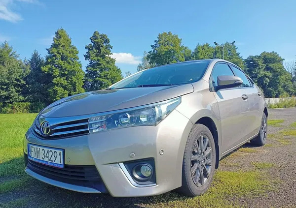 samochody osobowe Toyota Corolla cena 45899 przebieg: 171500, rok produkcji 2015 z Ożarów Mazowiecki